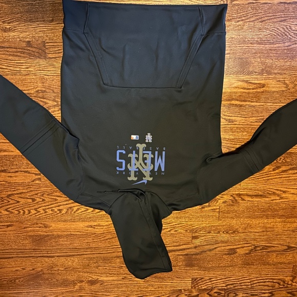 New York Mets - Nike Dri-fit Sweatshirt w/hood - Picture 2 of 3